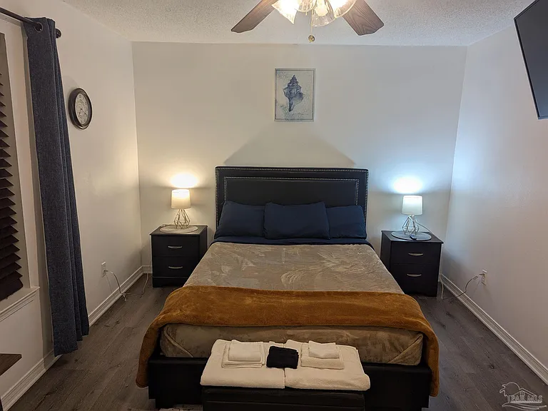 4009 Shorewood Dr — Photo 17