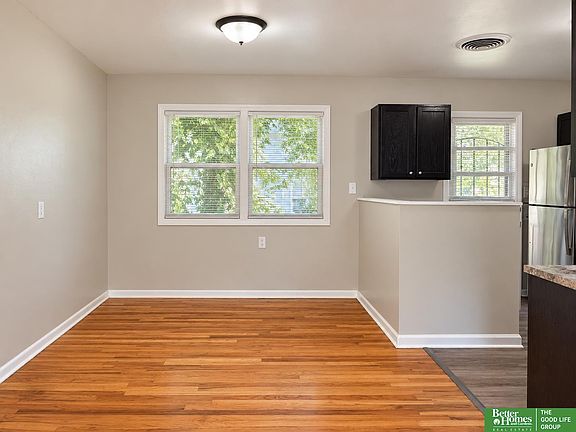 4th image of 7108 N 39th St