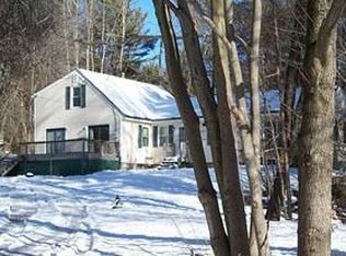 1 Overledge Dr, Derry, NH 03038