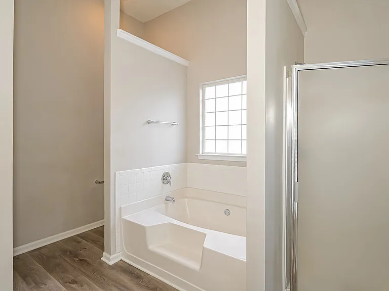 3612 Rosebud Park Dr — Photo 12