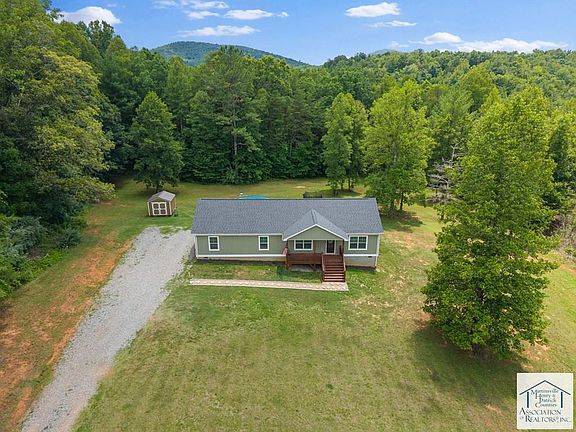 2nd image of 11 Pine View Ln