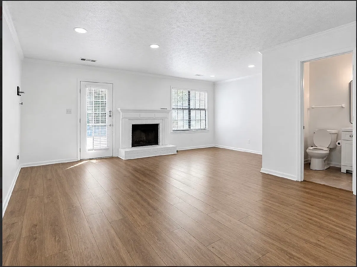 2 bed, 1493 sqft, $2,100 — Photo 2