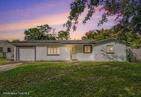 380 Delespine Ave