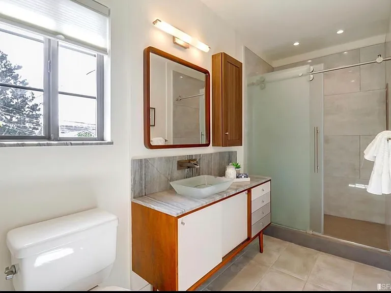 1397 Delaware St — Photo 5