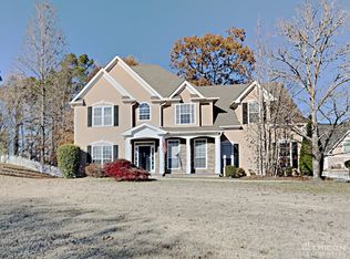 526 Oak Trl, Hampton, GA 30228
