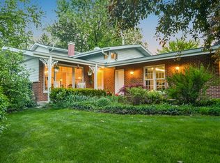 31 N Elmwood Ave, Palatine, IL 60074