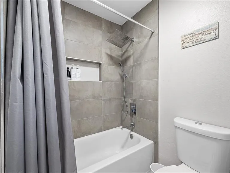 3618 Redwood St — Photo 26