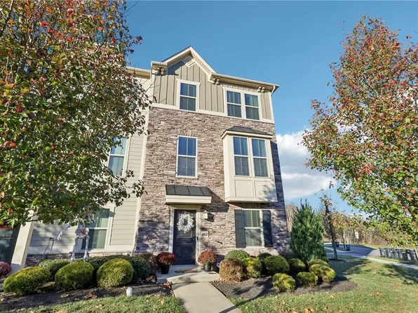 462 Fairmont Dr, Wexford, PA 15090