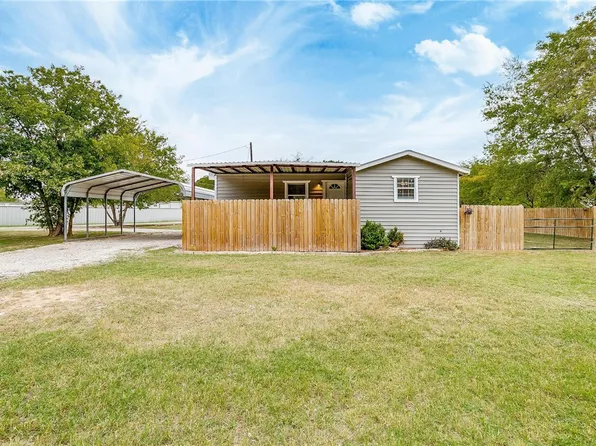139 County Road 1700, Clifton, TX 76634