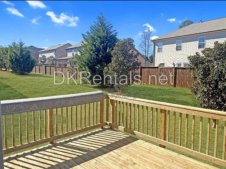 582 Warrenton Run Dr — Photo 19