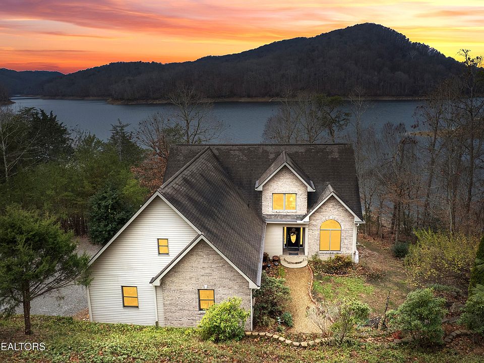1420 Lakeview Dr, Sharps Chapel, TN 37866 | MLS #1324107 | Zillow