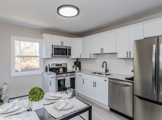 14 Dorothy Ave, Chicopee, MA 01020