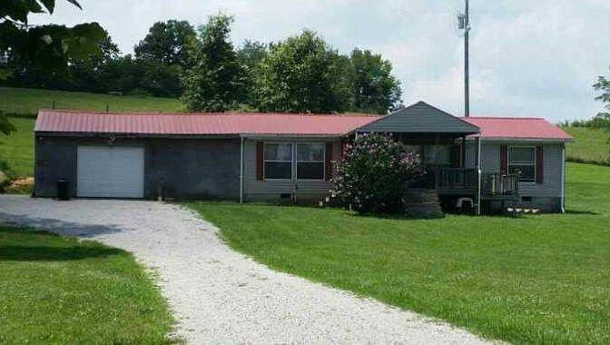 1st image of 680 Davis Ln