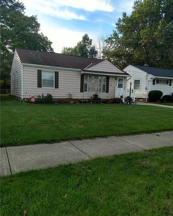 1st image of 4394 W 182nd St