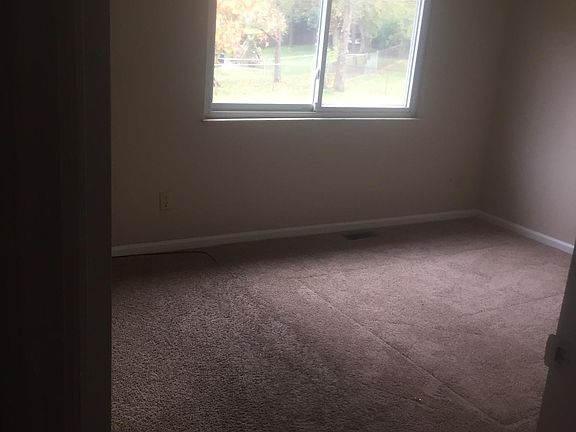 4th image of 1462 Hartwood Dr