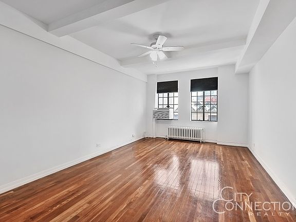 3rd image of 320 E 42nd St APT 1708