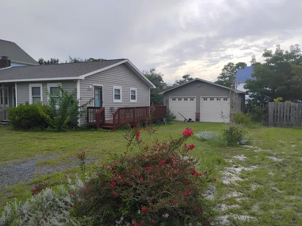 (undisclosed Address), Oak Island, NC 28465