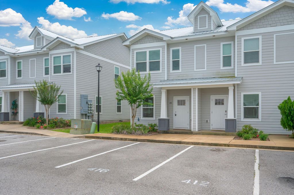 416 Date Palm Ln, Freeport, FL - View 3