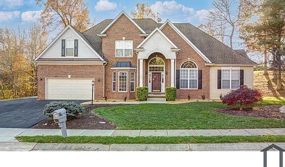 2nd image of 109 Quail Ct