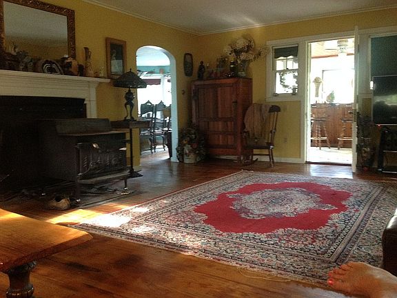 5th image of 142 Old Bridge Rd
