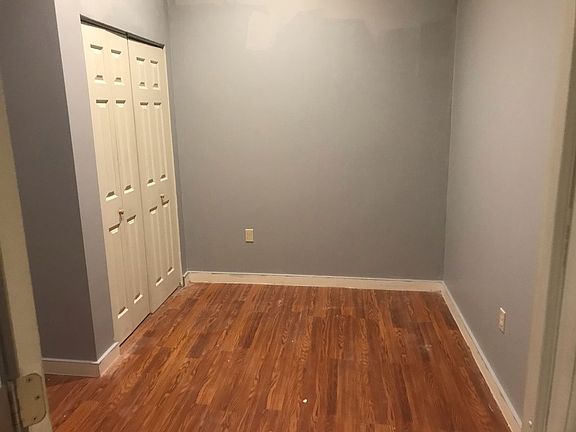 2nd image of 219 E 116th St #2