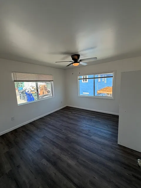 2 bed, 1000 sqft, $2,299 — Photo 3