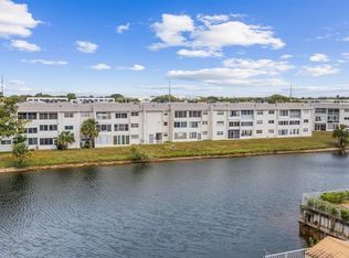 8130 Sunrise Lakes Blvd APT 211, Fort Lauderdale, FL 33322