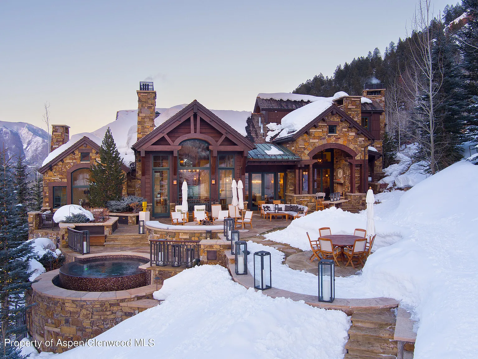 5 bed, 8.0 bath, 9710 sqft, $175,000 — Photo 2