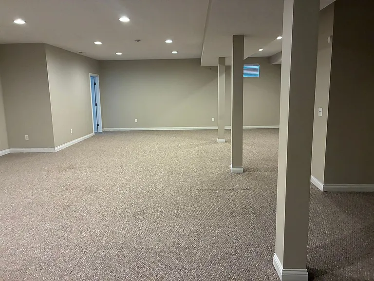 1664 N Wood Creek Dr — Photo 8