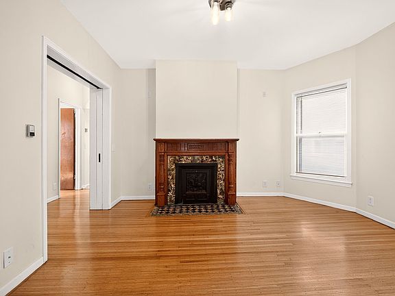 2nd image of 481 Meigs St #1