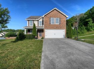 130 Pembrooke Cir, Jonesborough, TN 37659