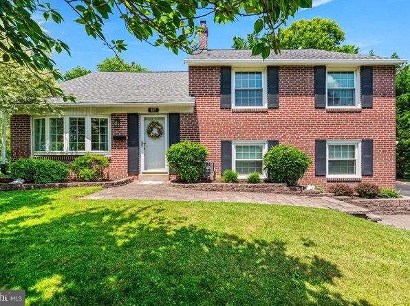 107 Lombardy Rd, Wallingford, PA 19086