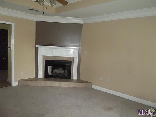 5th image of 38295 Graystone Ave