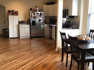 1549 W Barry Ave #1, Chicago, IL 60657