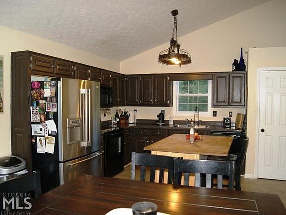 5th image of 3722 Silver Hill Cir