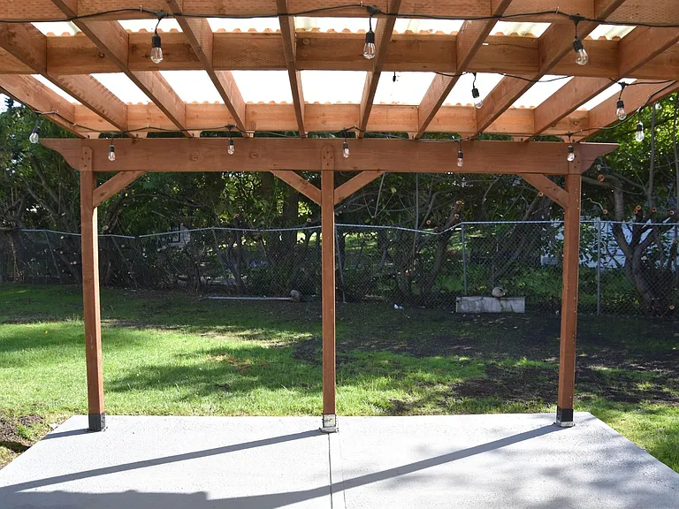 5724 Hillcrest Dr SW — Photo 17