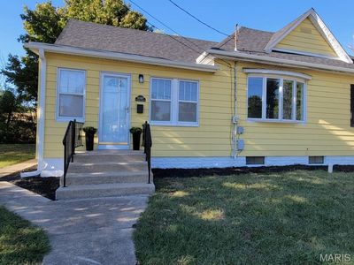 1021 E Main St, Staunton, IL, 62088