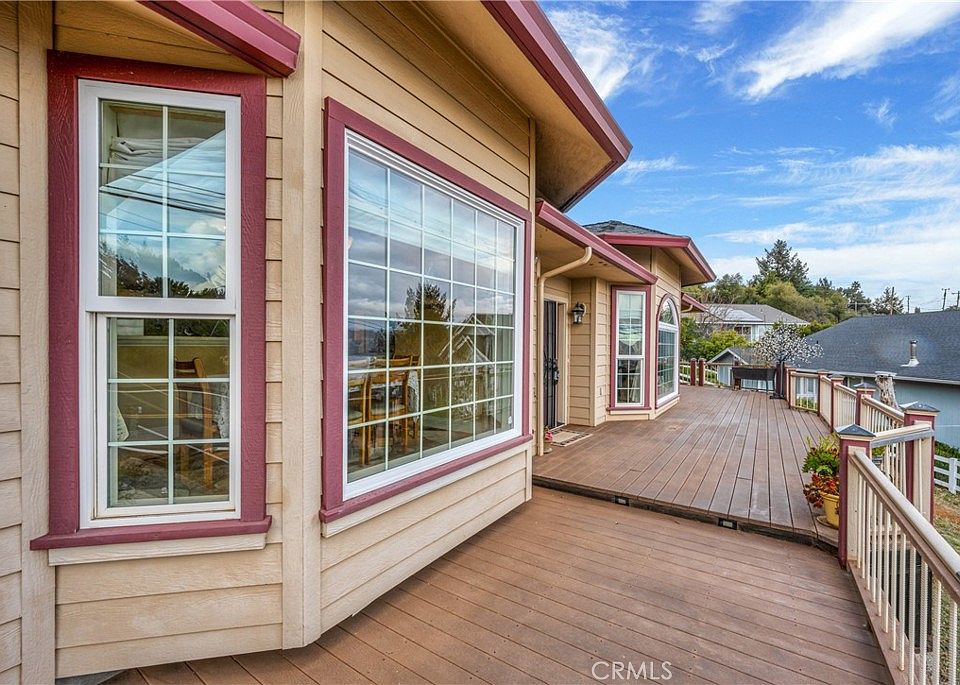 1st image of 3385 Riviera West Dr
