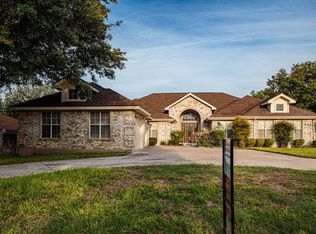 123 Medicine Bow Trl, Del Rio, TX 78840