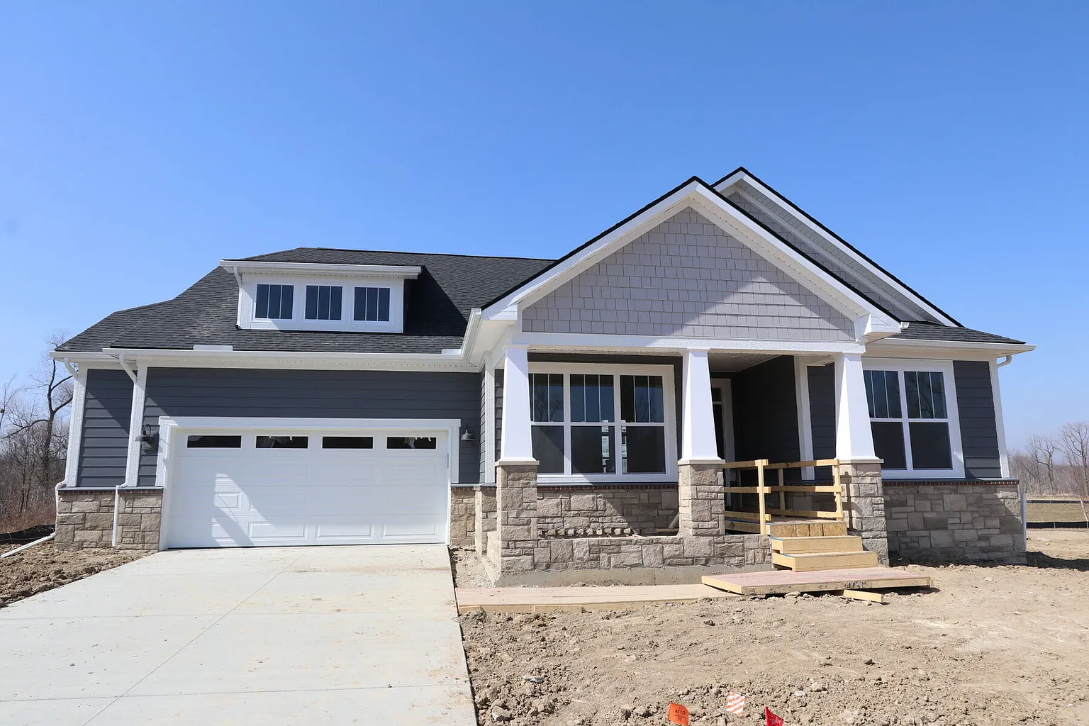 24263 Oak Ridge Blvd photo 1