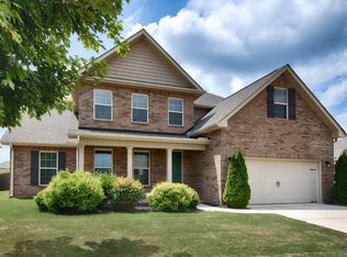 116 Cove Brook Dr, Meridianville, AL 35759