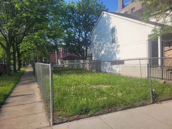 2735 W 16th St, Chicago, IL 60608
