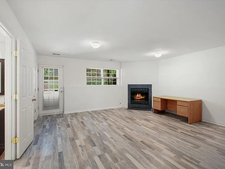 4113 Flower Box Ct — Photo 27