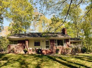 1941 Montaigne Dr, North Chesterfield, VA 23235