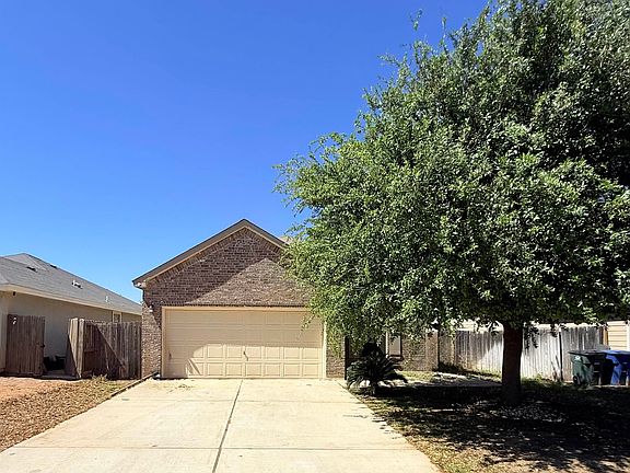 3rd image of 1618 Padre Island Ct
