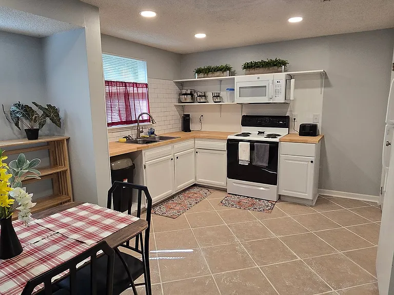 6840 Honey Hurst Ln #2 — Photo 12