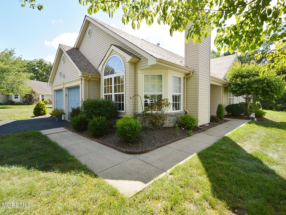 1st image of 2640 Lancaster Lane