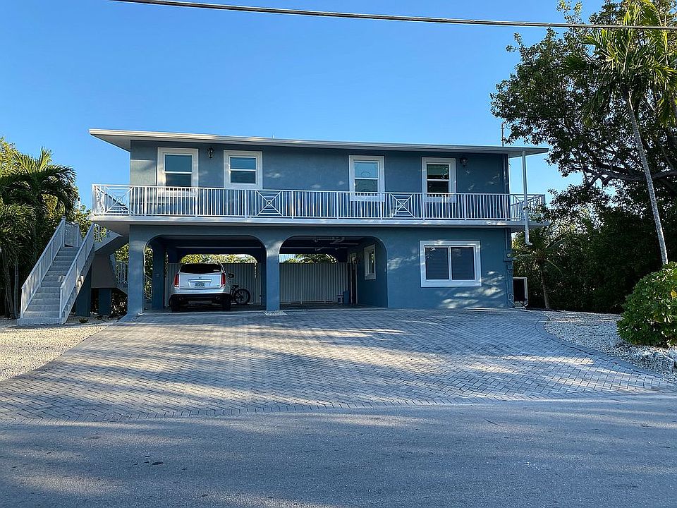 1st image of 100 Bayview Dr