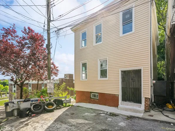 15 Stewart Place, Yonkers, NY 10701