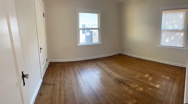 210 Pine St — Photo 8